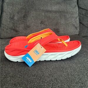 Hoka One One ORA Recovery Flip Flop Fiesta Amber Yellow 1099675 FAYW Mens Sz